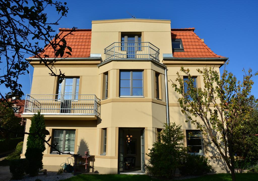 Vila Krocinka Praga Exterior foto